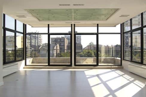 Commercial Aluminium Windows Fleet Hampshire