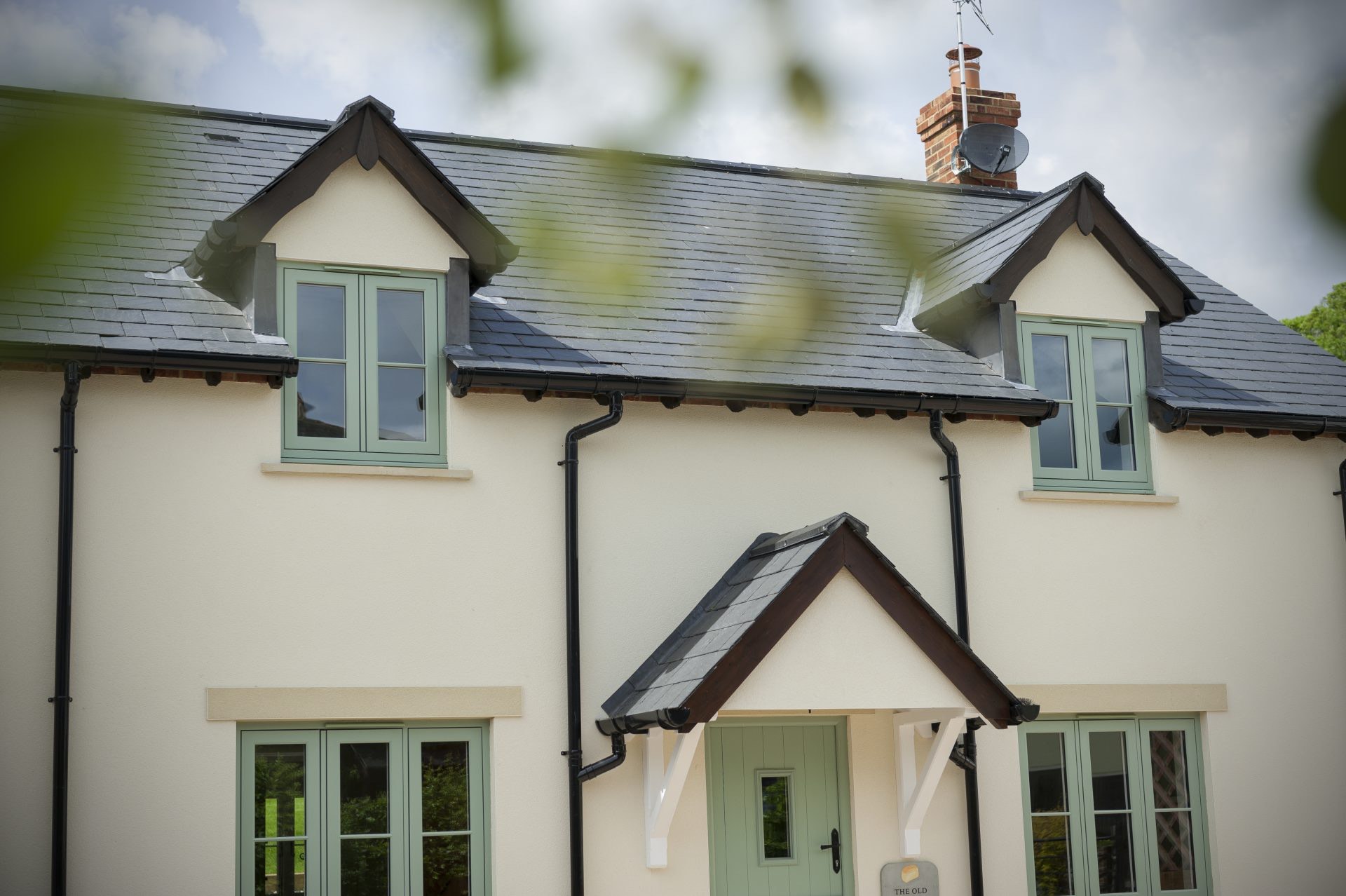 composite doors near winchfield